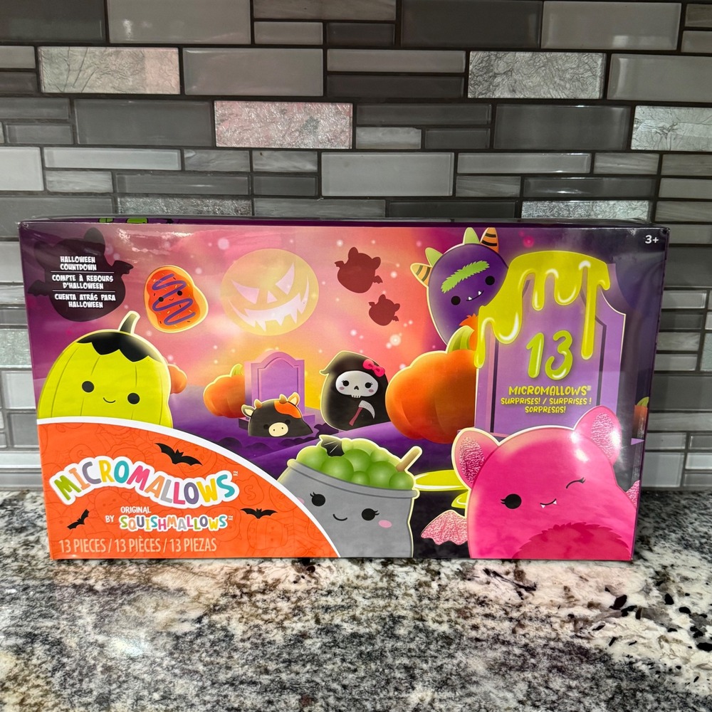 Micromallows by Squishmallows Halloween Countdown 13 Piece Surprise Box Jazwares